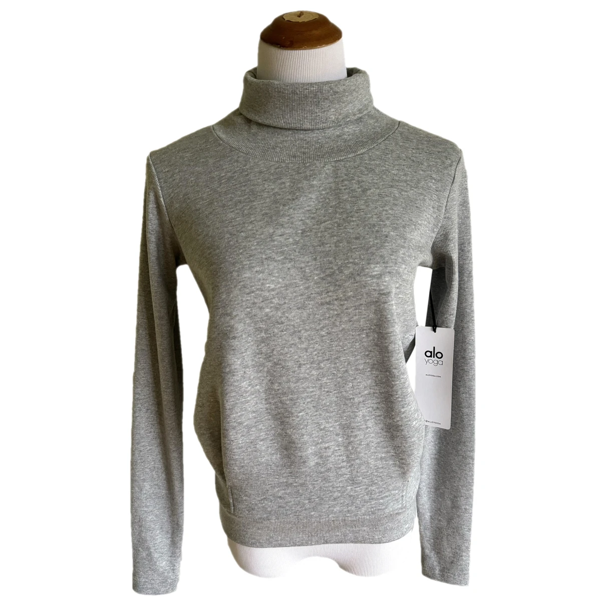 Pre-owned Alo Yoga Sweatshirt In Grey