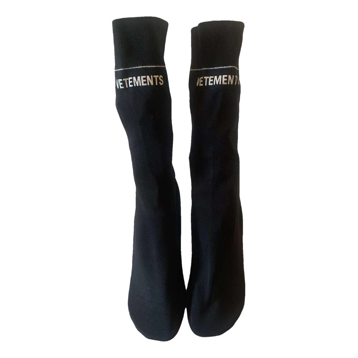 Pre-owned Vetements Boots In Black