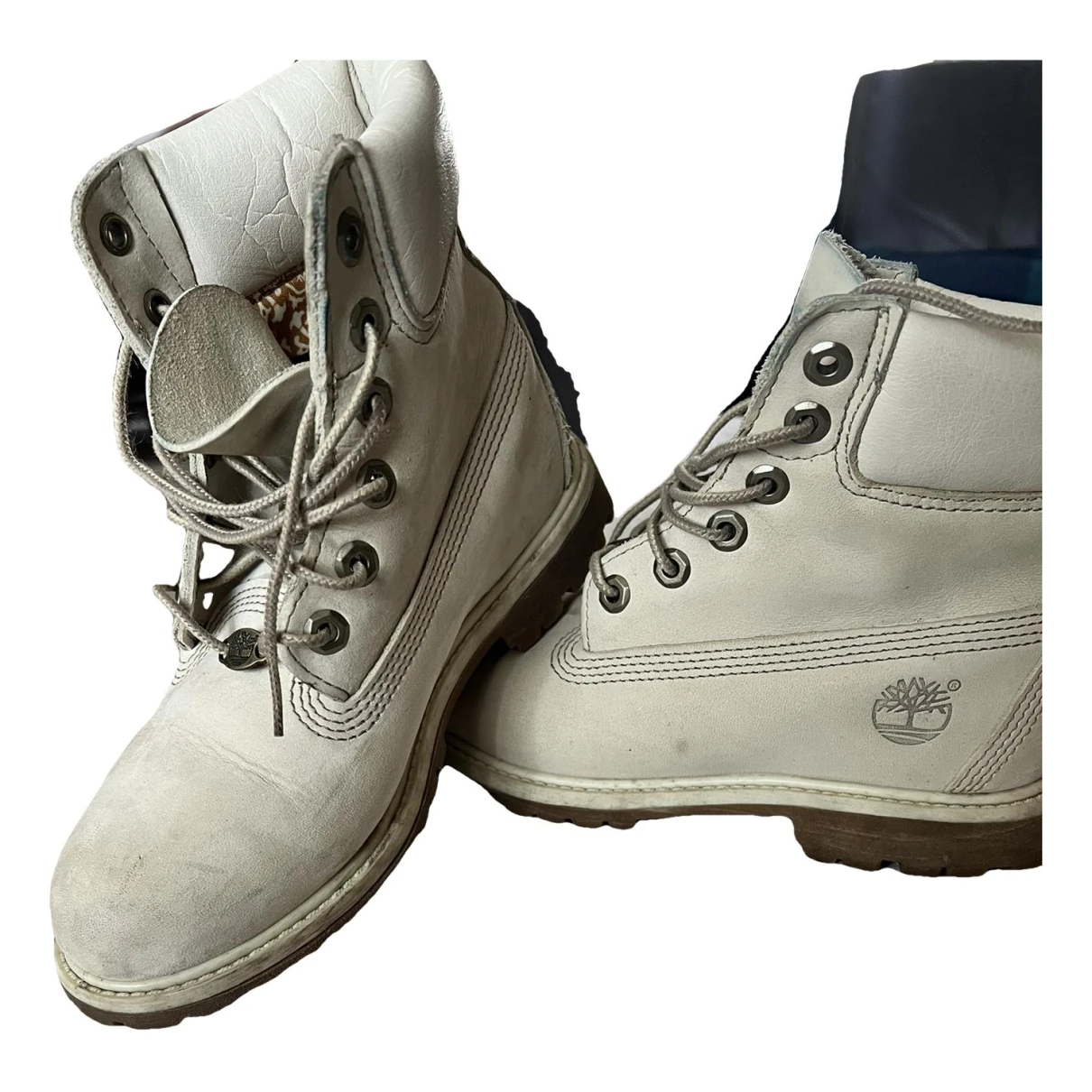 Pre-owned Timberland Leather Boots In White
