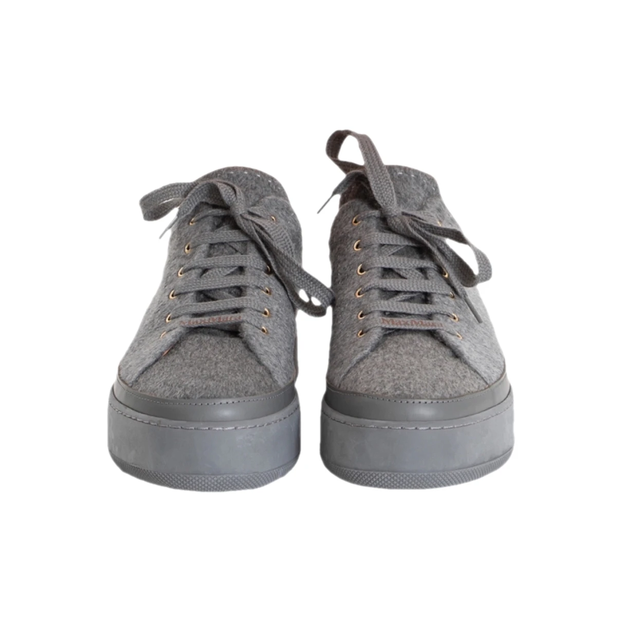 Pre-owned Max Mara Leather Trainers In Grey