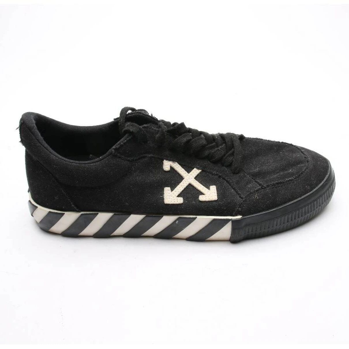 Pre-owned Off-white Cloth High Trainers In Black