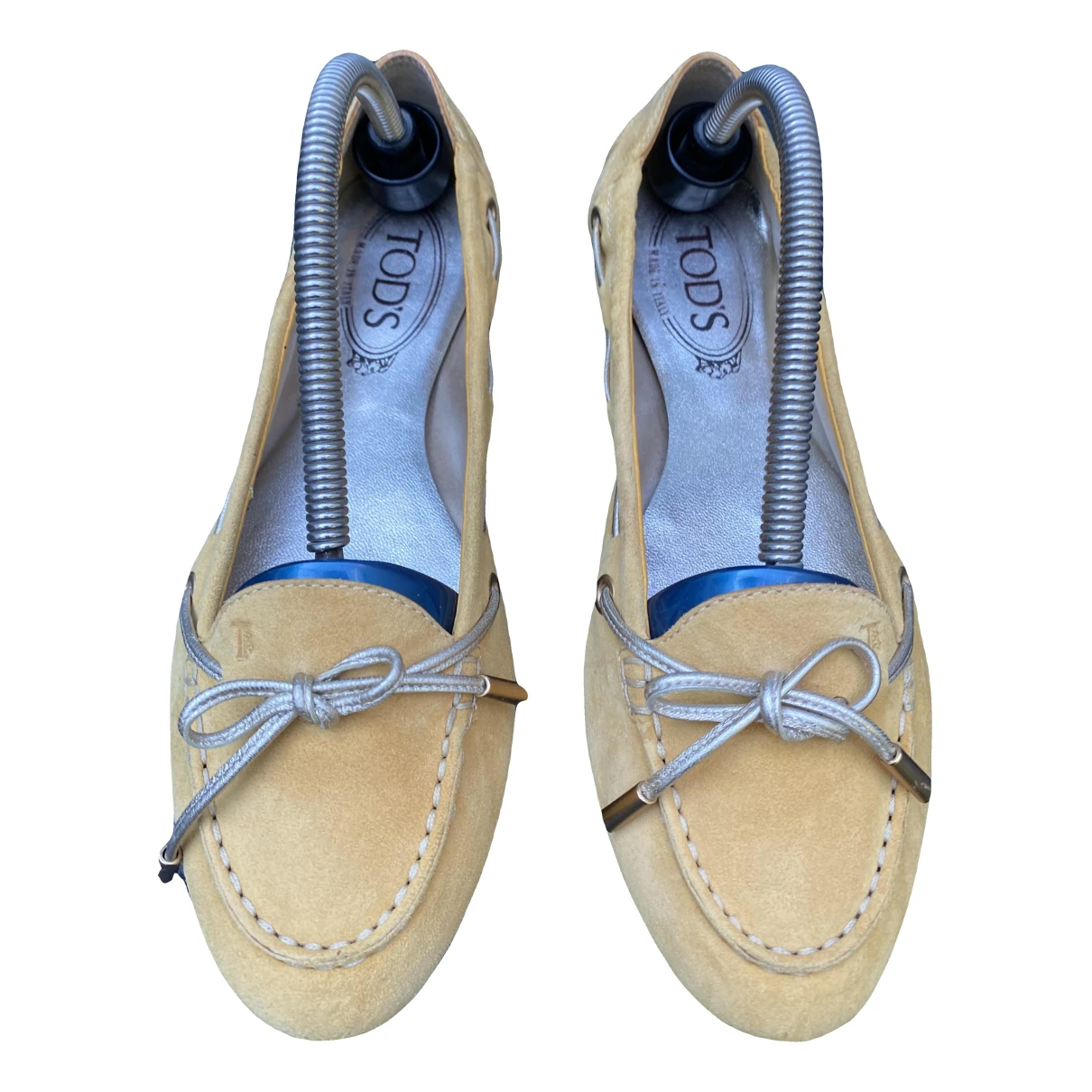 Pre-owned Tod's Ballet Flats In Yellow