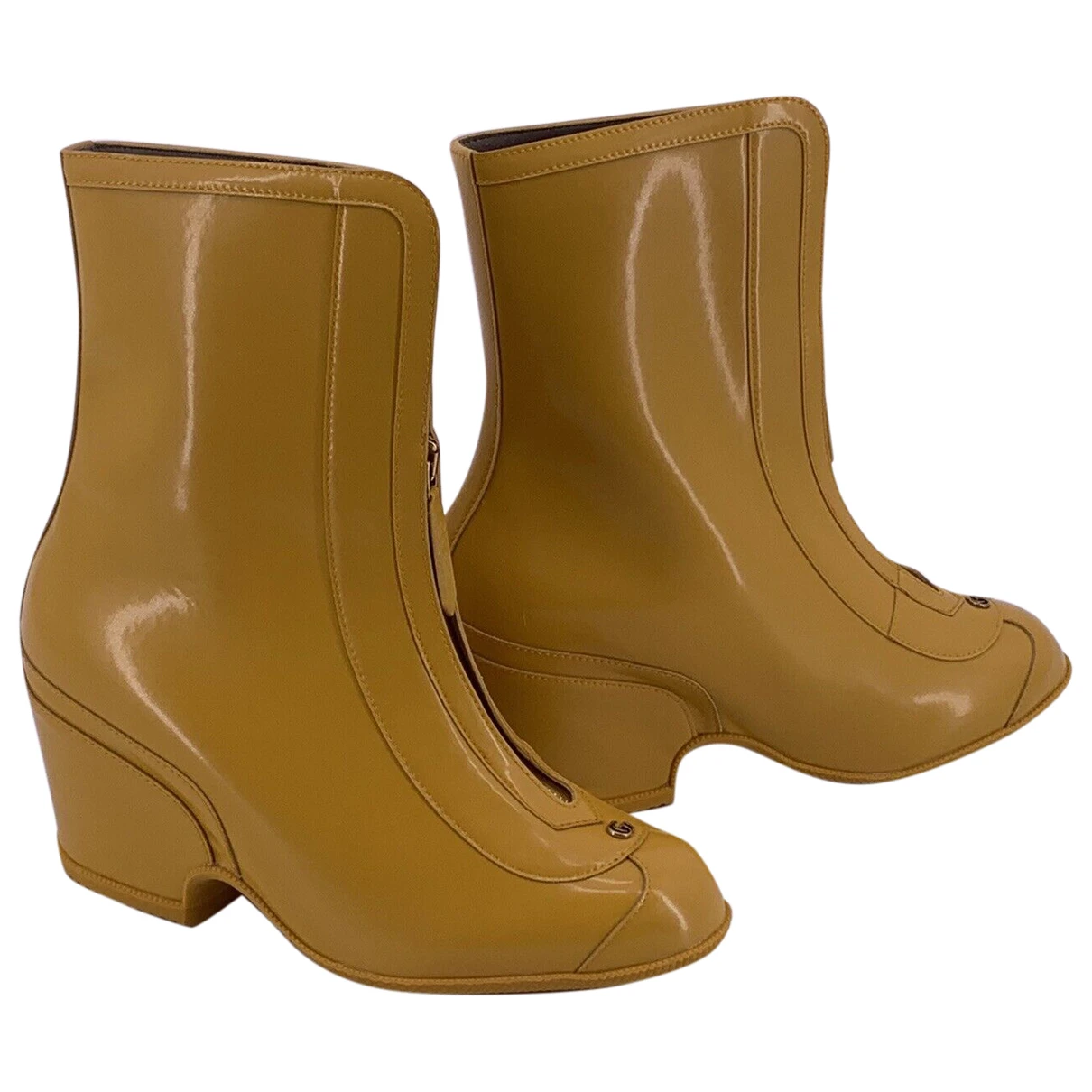 Pre-owned Gucci Ankle Boots In Yellow
