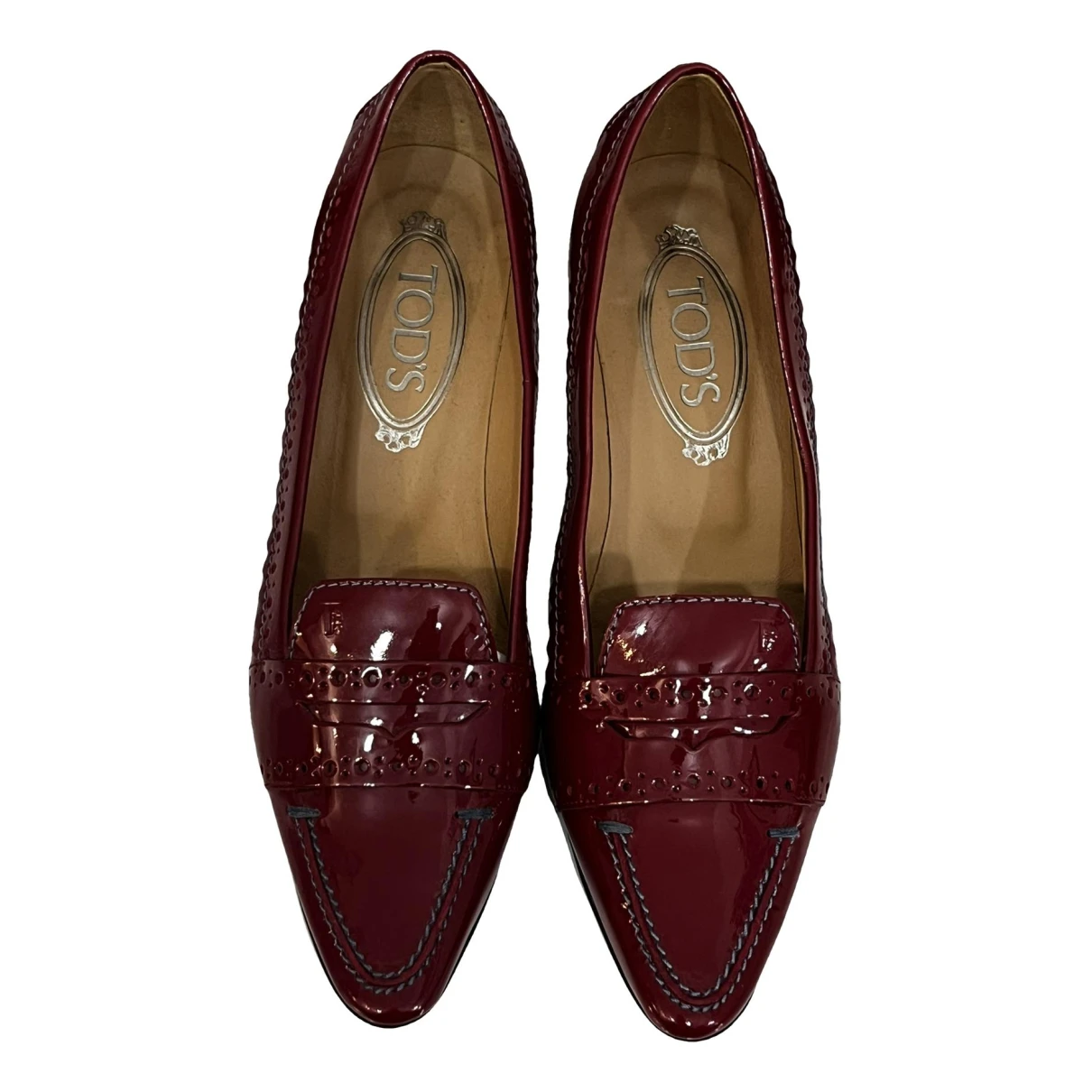 Pre-owned Tod's Patent Leather Heels In Burgundy