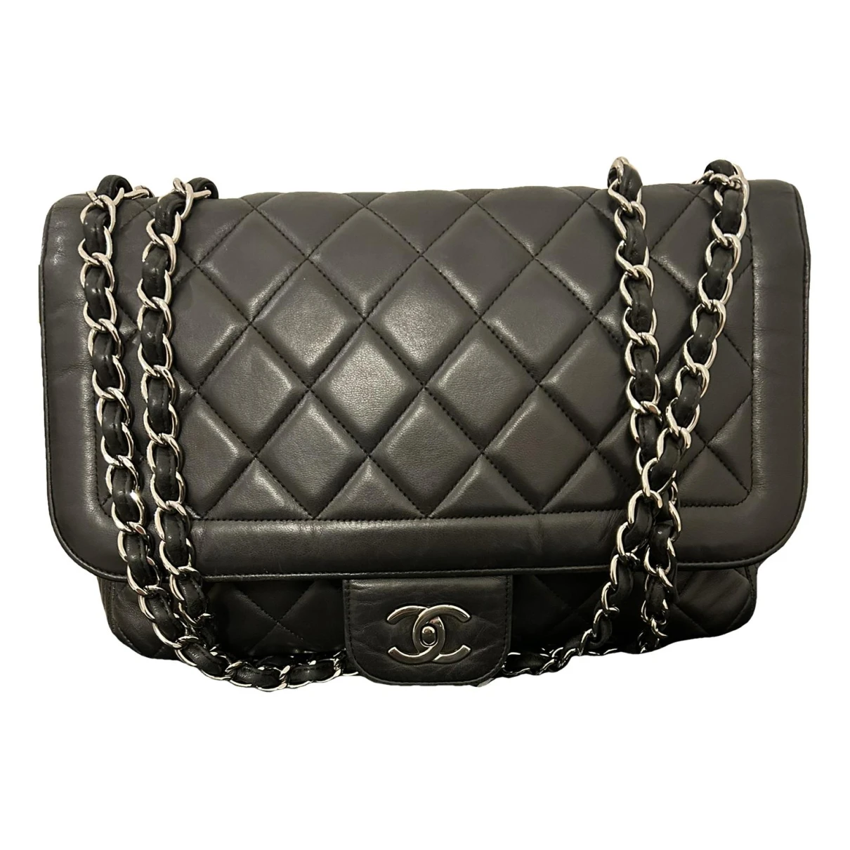 Pre-owned Chanel 2.55 Leather Handbag In Black