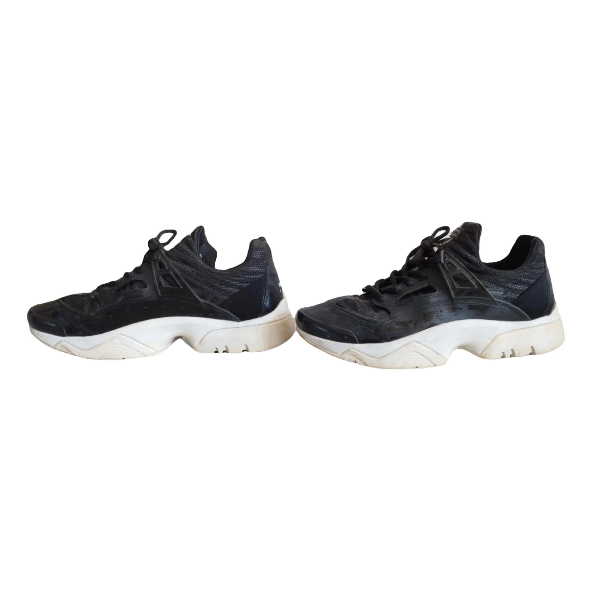 Pre-owned Kenzo Leather Low Trainers In Black