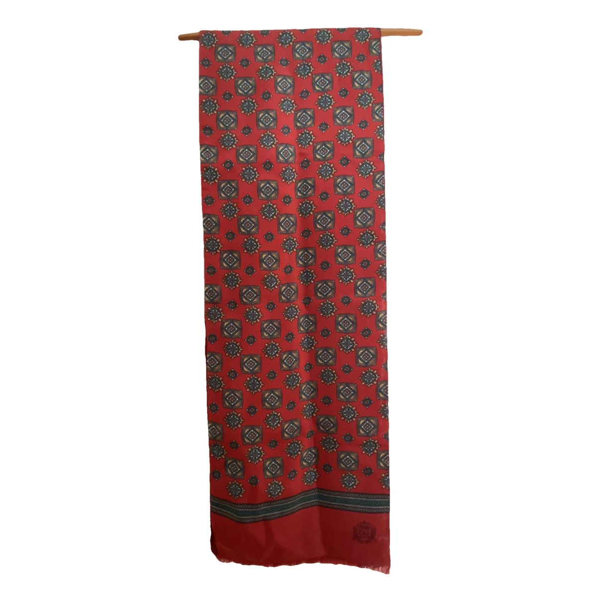 Pre-owned Dolce & Gabbana Silk Scarf & Pocket Square In Red