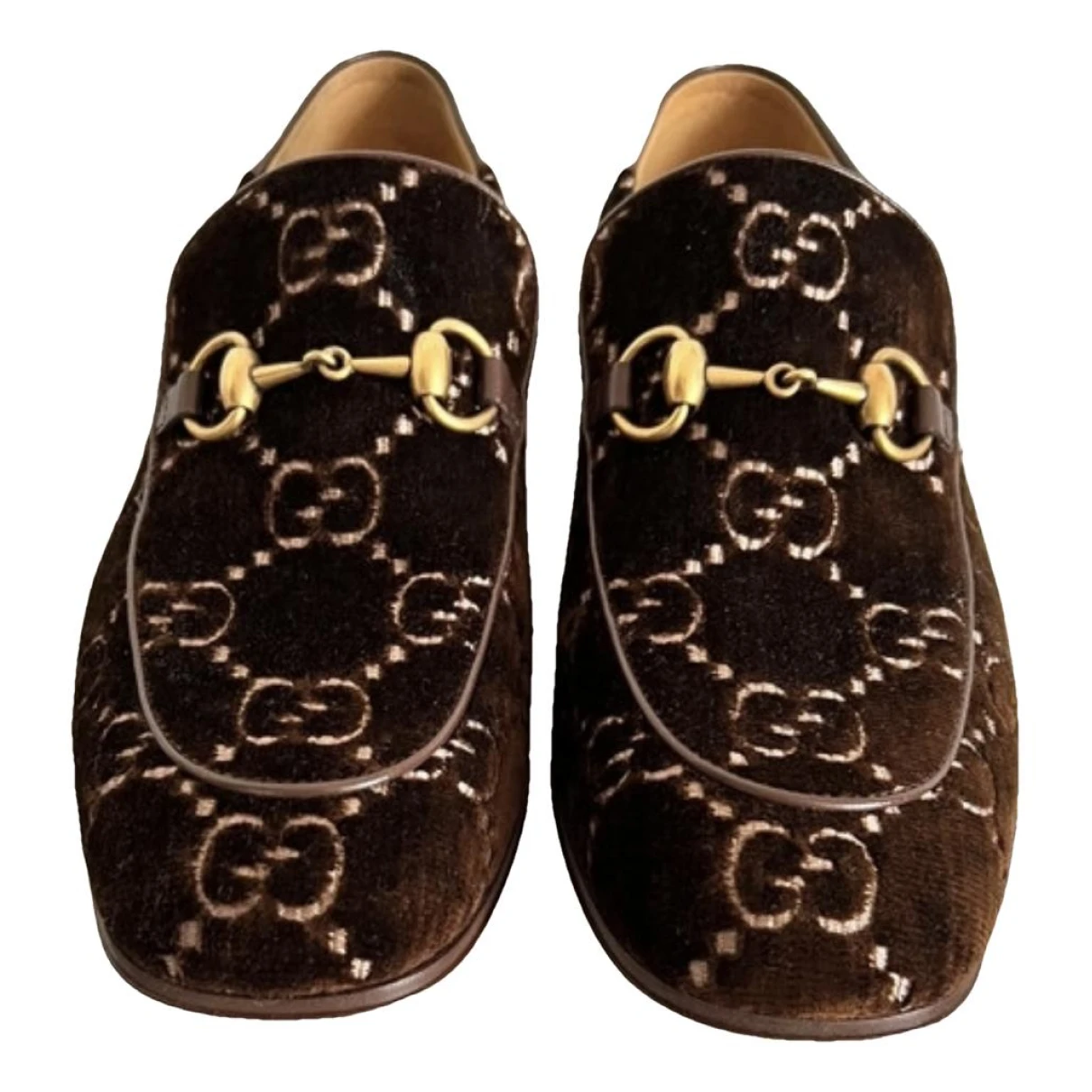 Pre-owned Gucci Velvet Flats In Brown