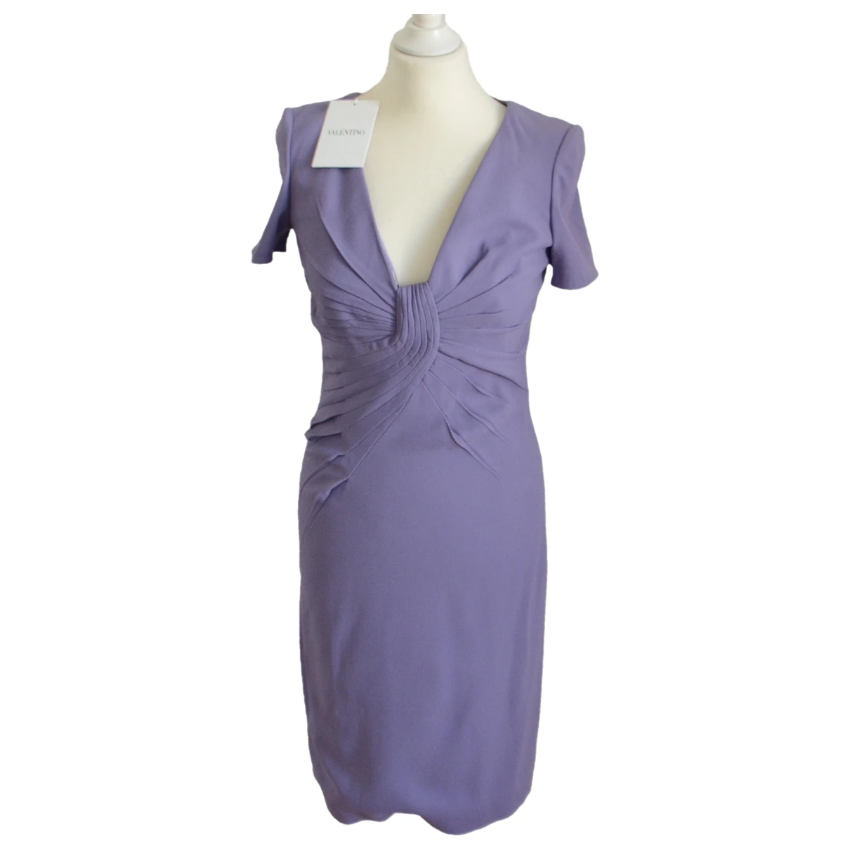 Pre-owned Valentino Mid-length Dress In Purple