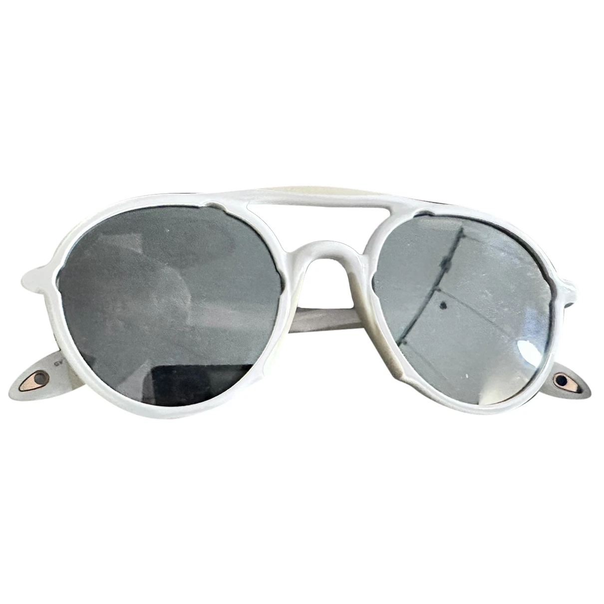 Pre-owned Givenchy Sunglasses In White