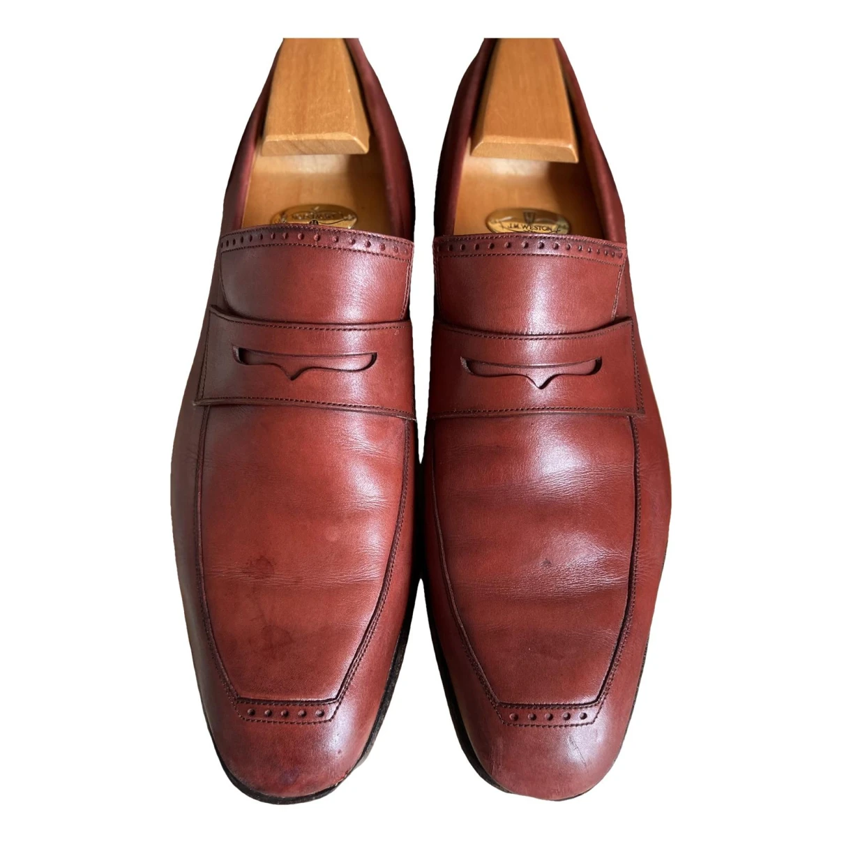 Pre-owned Bally Leather Flats In Burgundy
