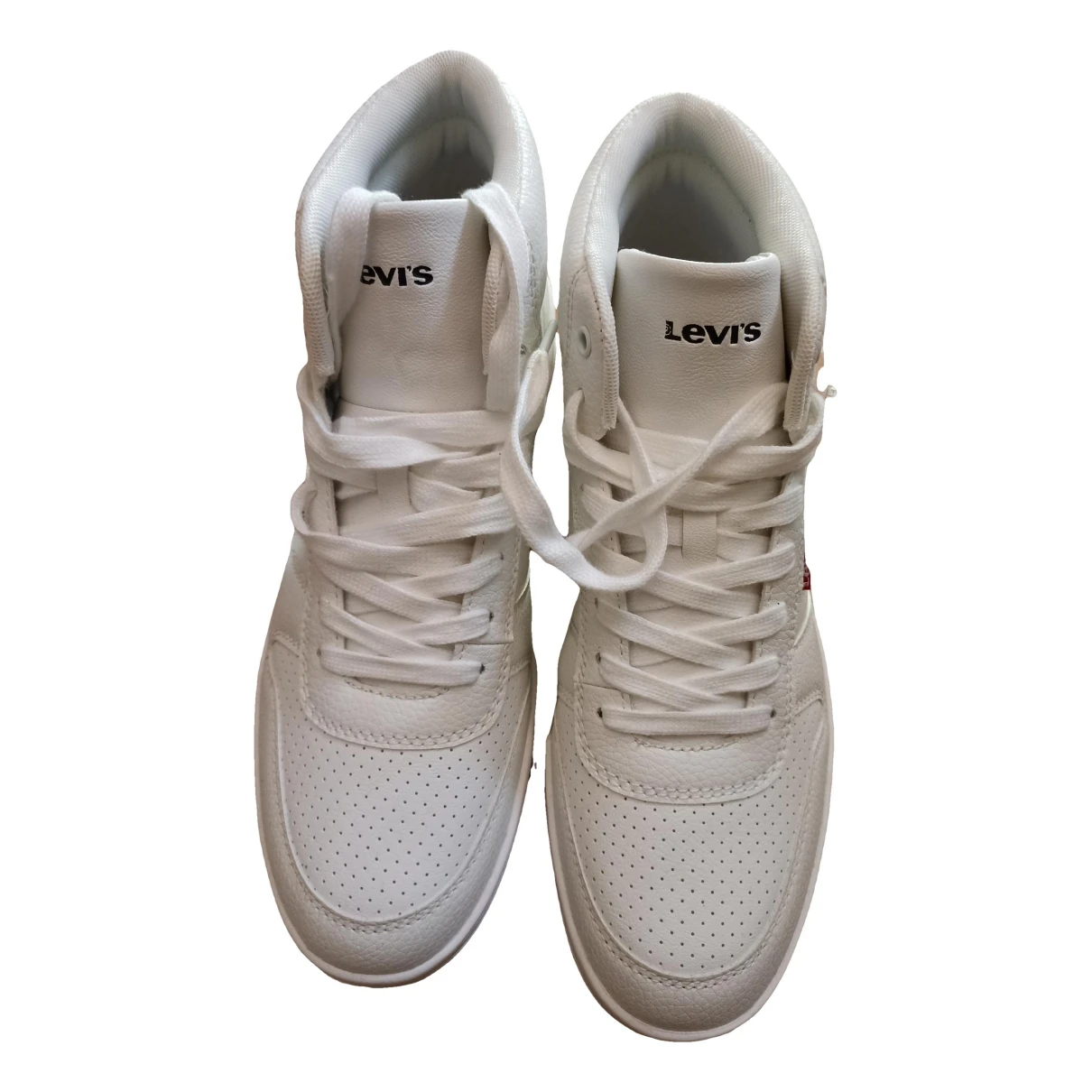 Pre-owned Levi's High Trainers In White