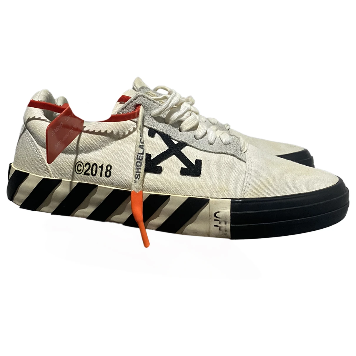 Pre-owned Off-white Cloth Low Trainers In White