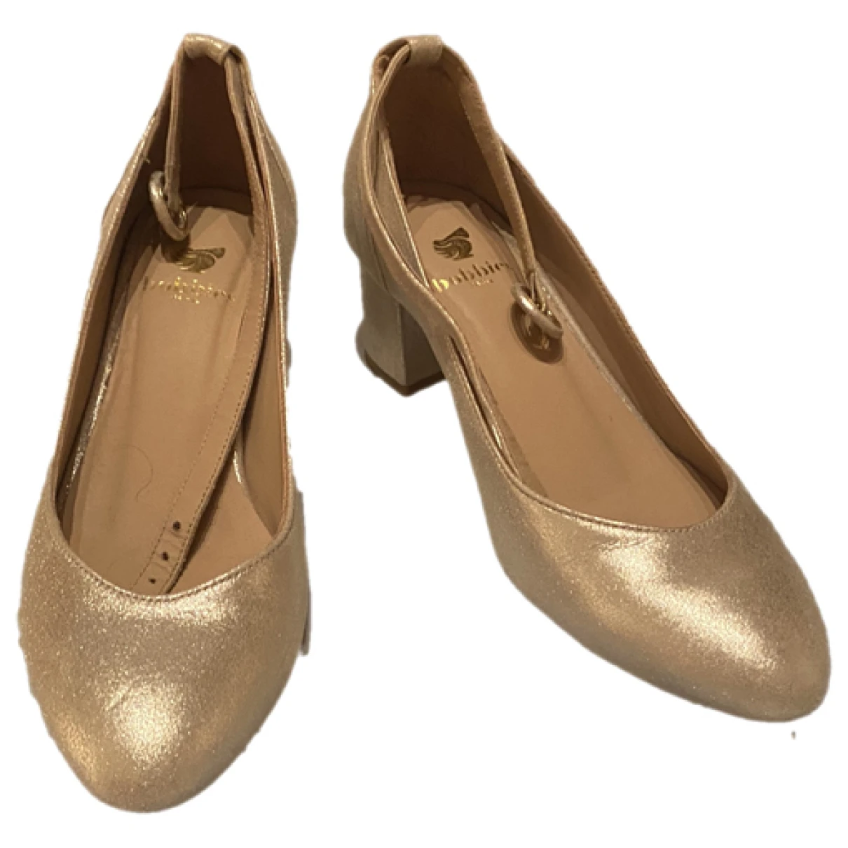 Pre-owned Bobbies Leather Heels In Gold