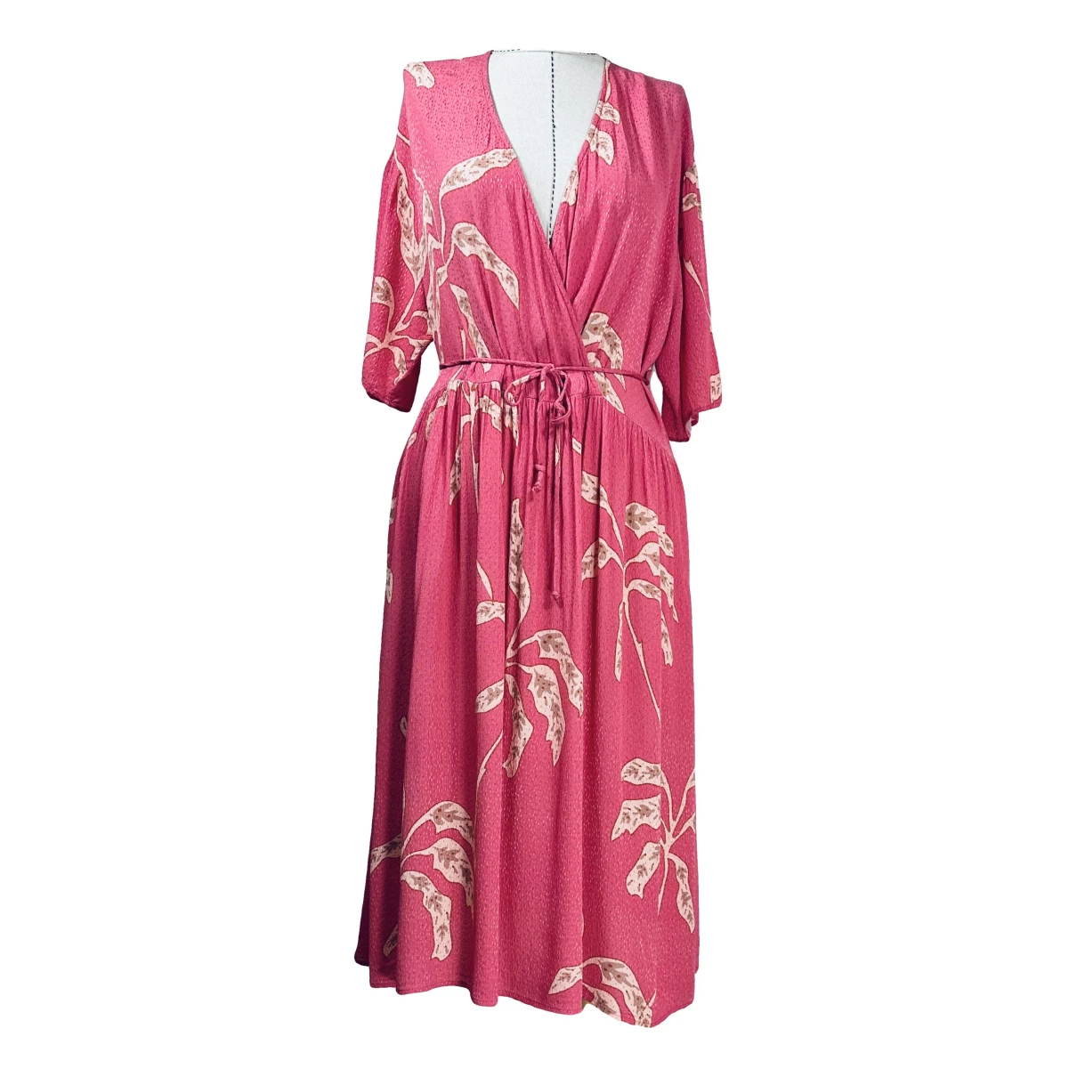 Pre-owned Stella Nova Mid-length Dress In Pink