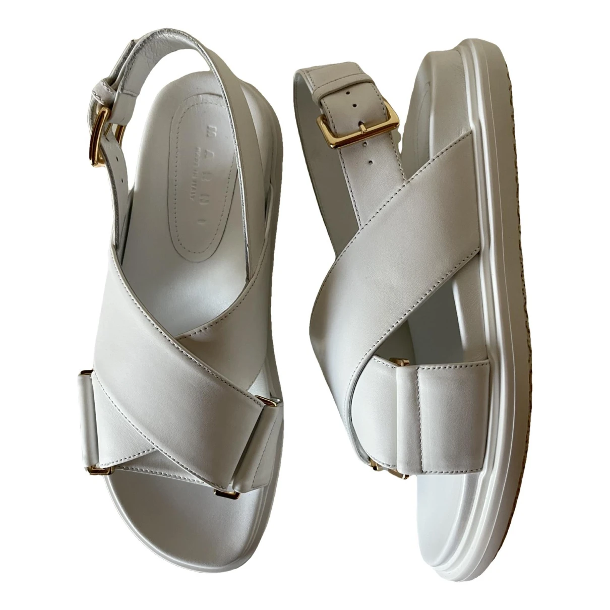 Pre-owned Marni Fussbett Leather Sandal In White