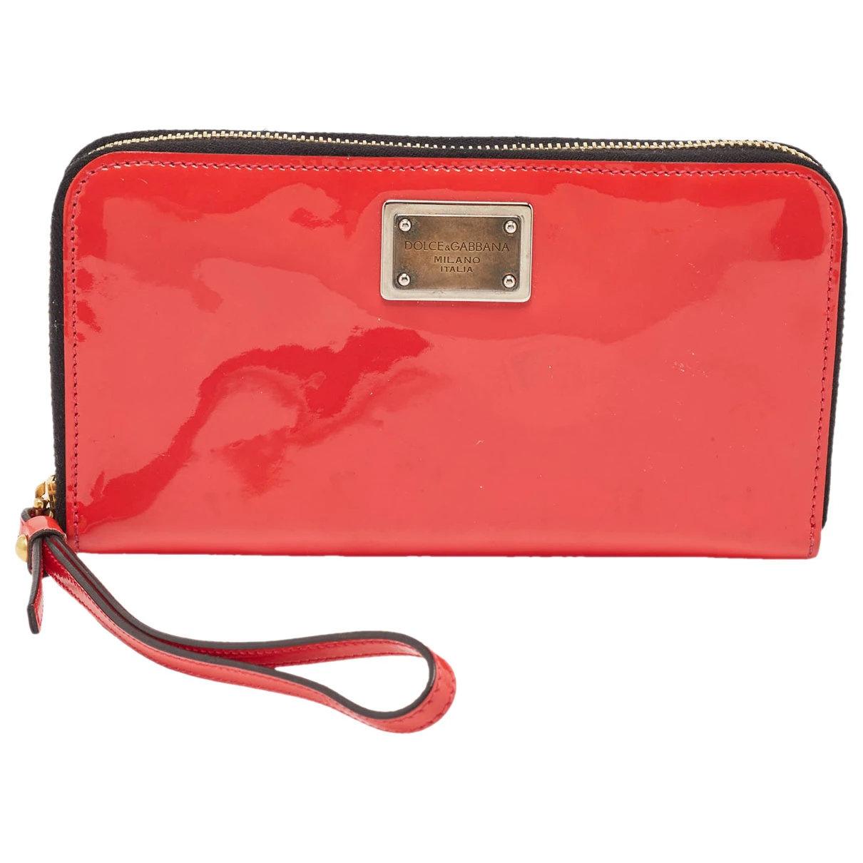 Pre-owned Dolce & Gabbana Patent Leather Wallet In Red