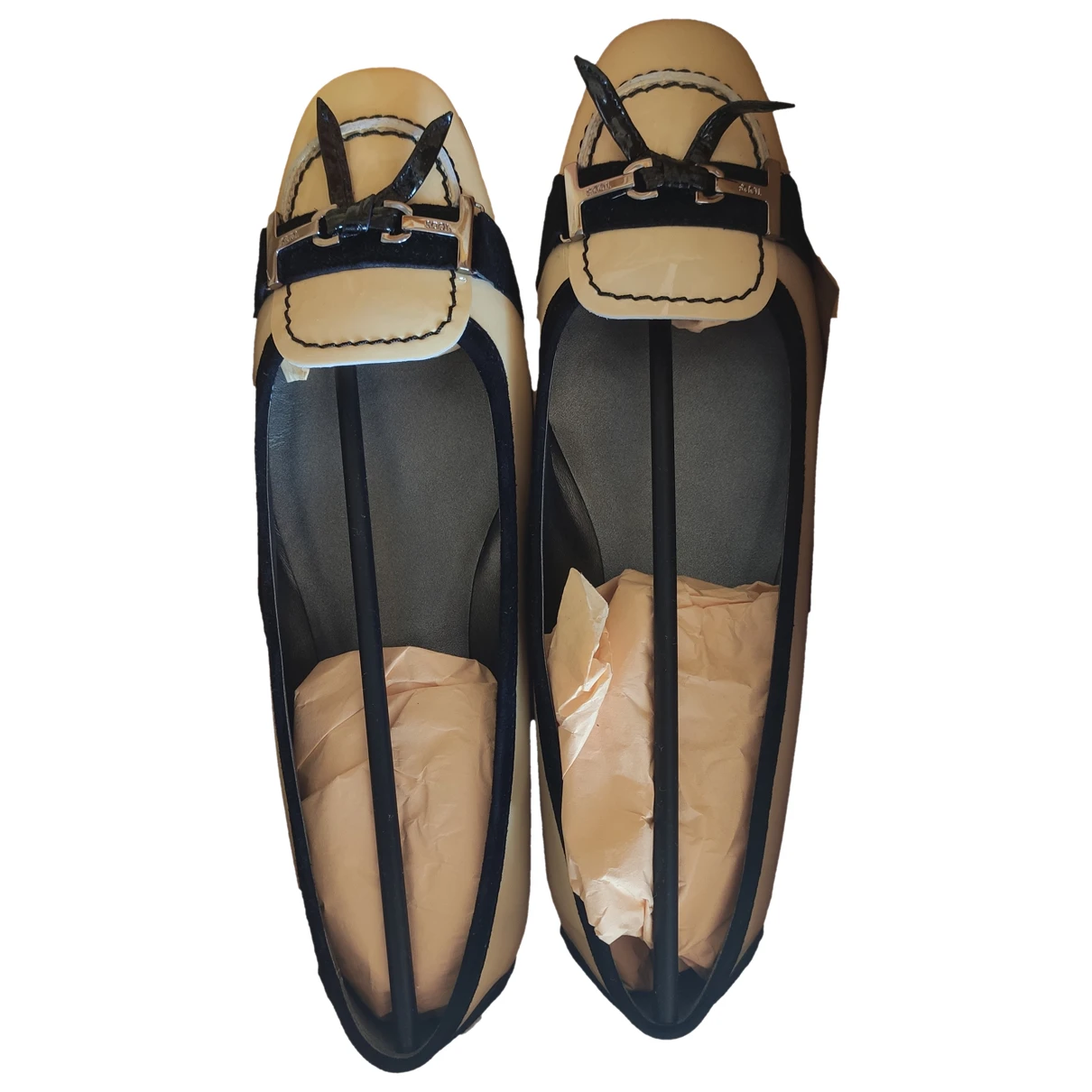 Pre-owned Tod's Patent Leather Ballet Flats In Other