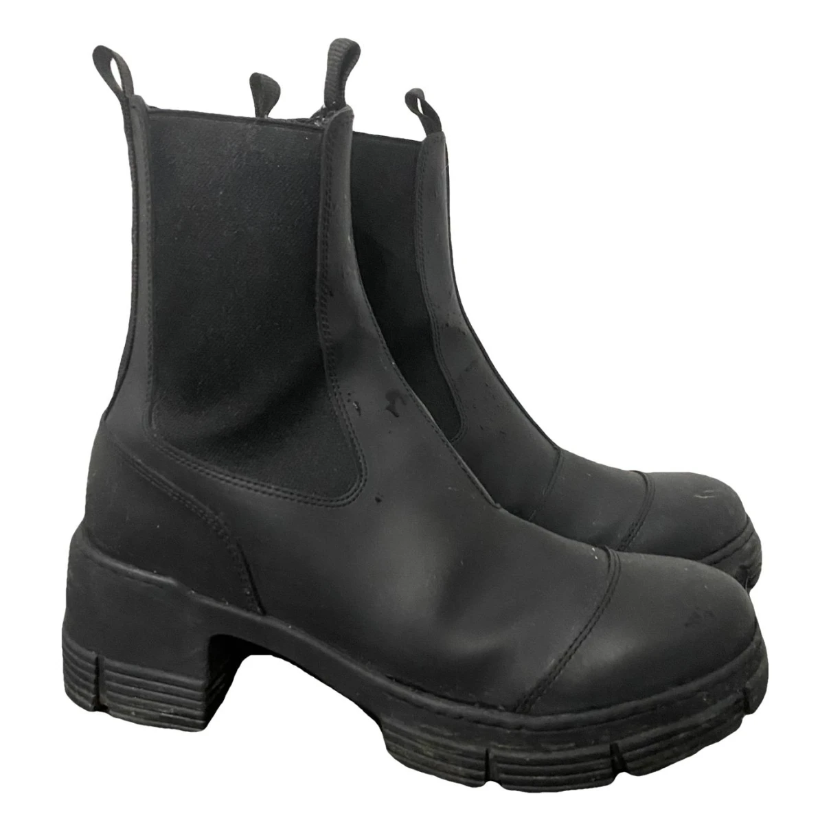 Pre-owned Ganni Ankle Boots In Black