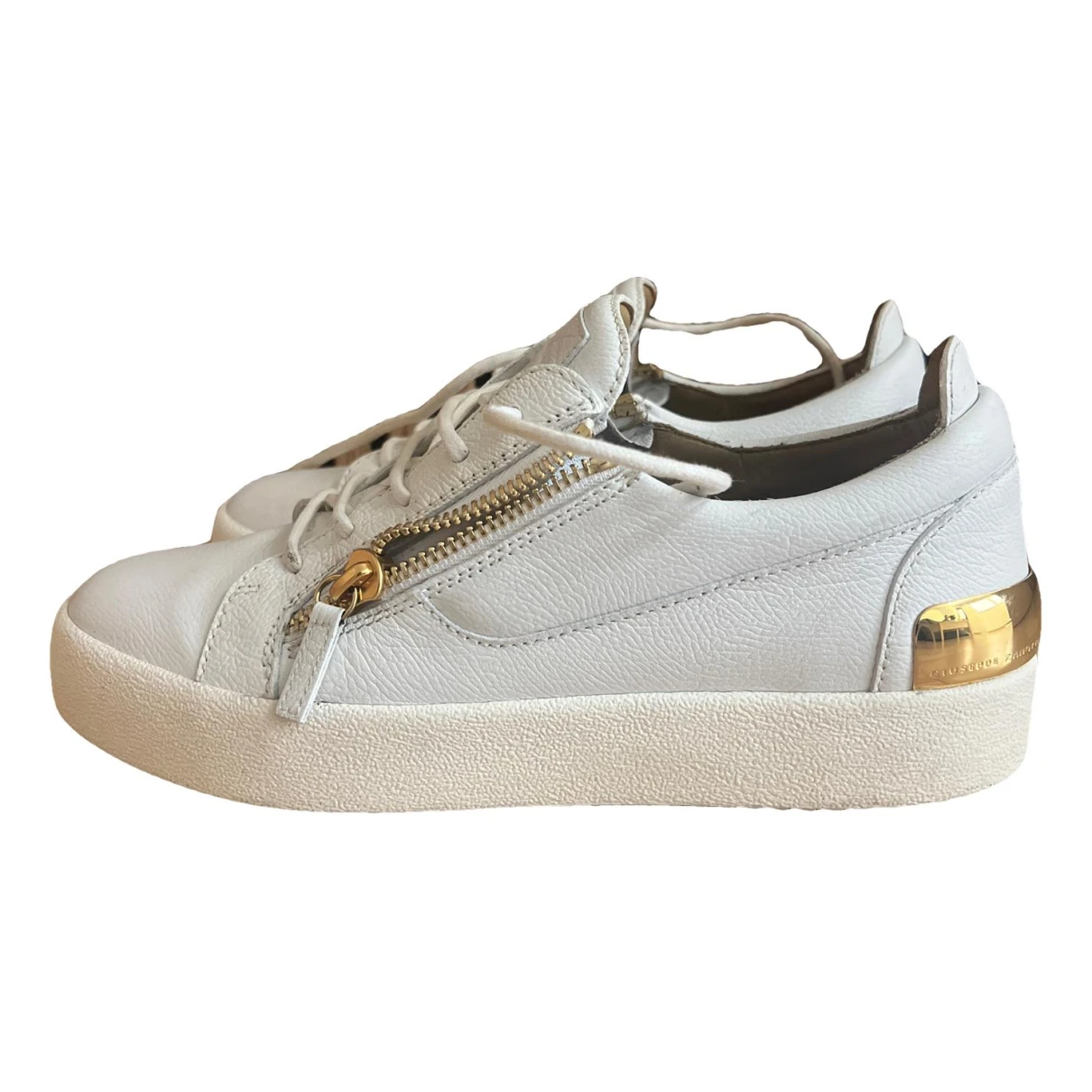 Pre-owned Giuseppe Zanotti Leather Low Trainers In White