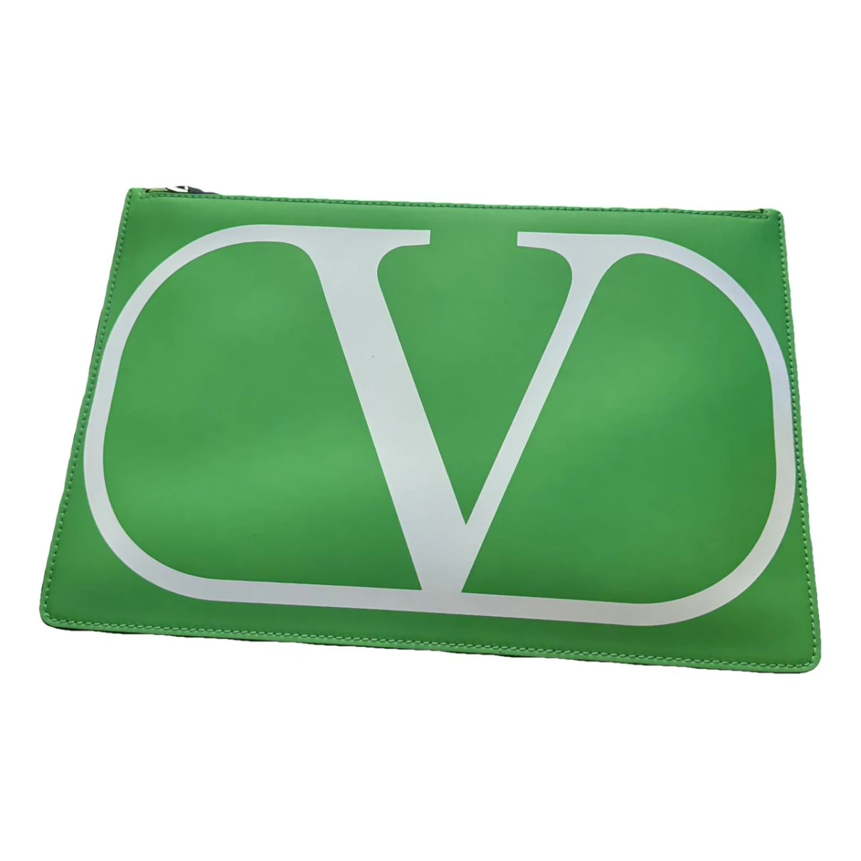 Pre-owned Valentino Garavani Vlogo Leather Clutch Bag In Green
