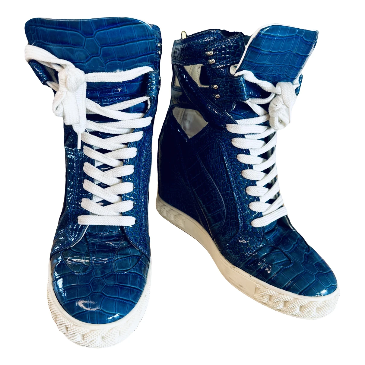 Pre-owned Casadei Leather Trainers In Blue