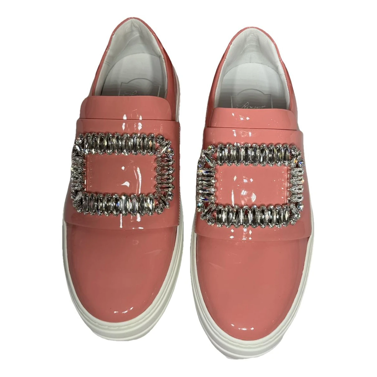 Pre-owned Roger Vivier Patent Leather Flats In Pink