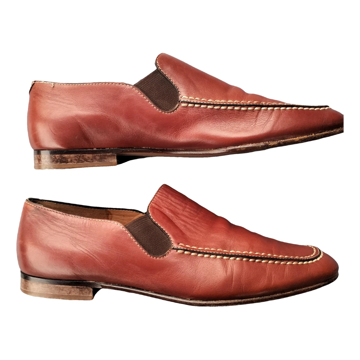 Pre-owned Valentino Garavani Leather Flats In Brown
