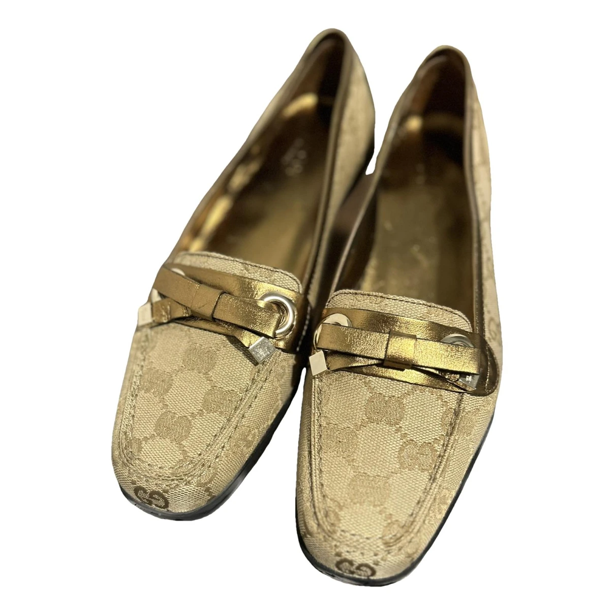 Pre-owned Gucci Tweed Flats In Beige