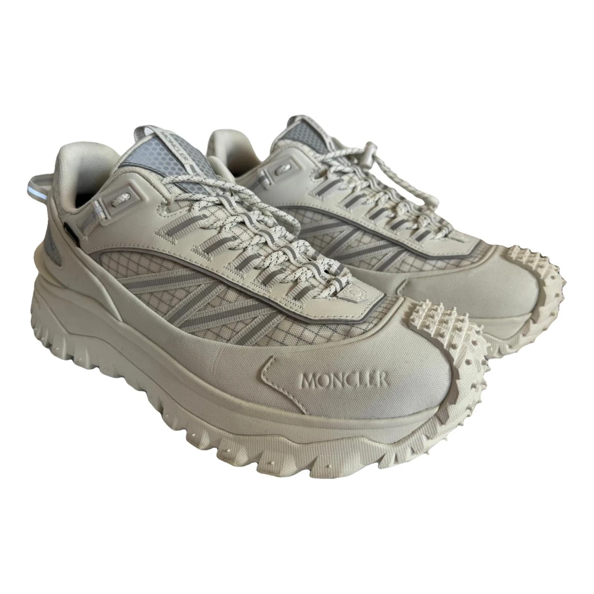 Pre-owned Moncler Leather Low Trainers In White