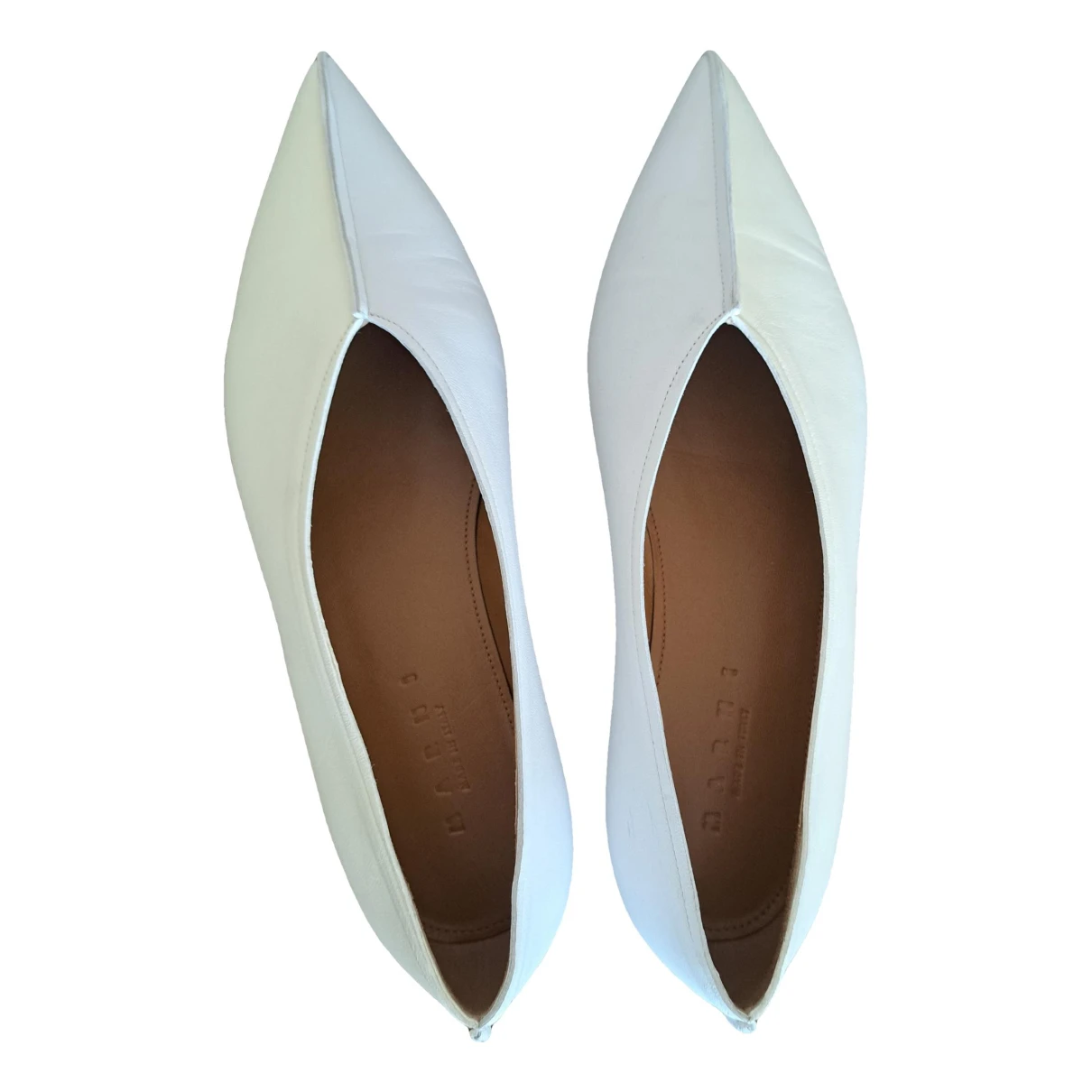 Pre-owned Marni Leather Flats In White