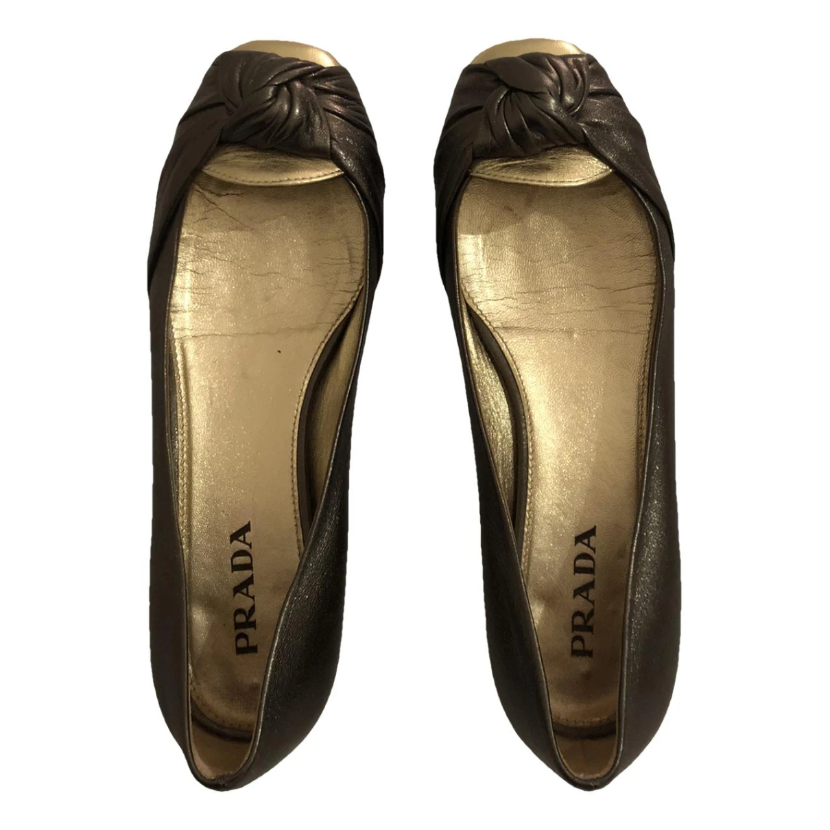 Pre-owned Prada Leather Ballet Flats In Gold