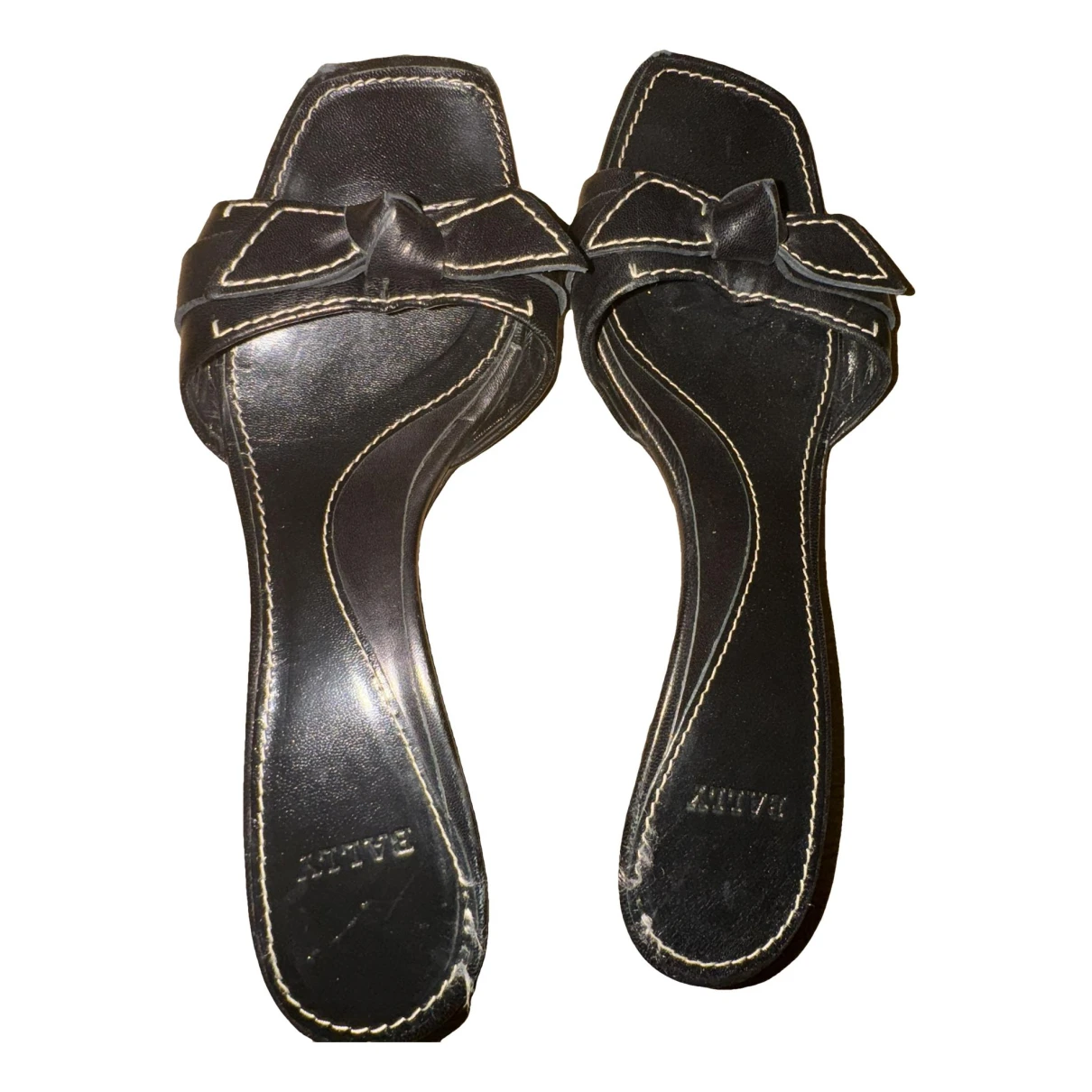 Pre-owned Bally Leather Mules & Clogs In Black
