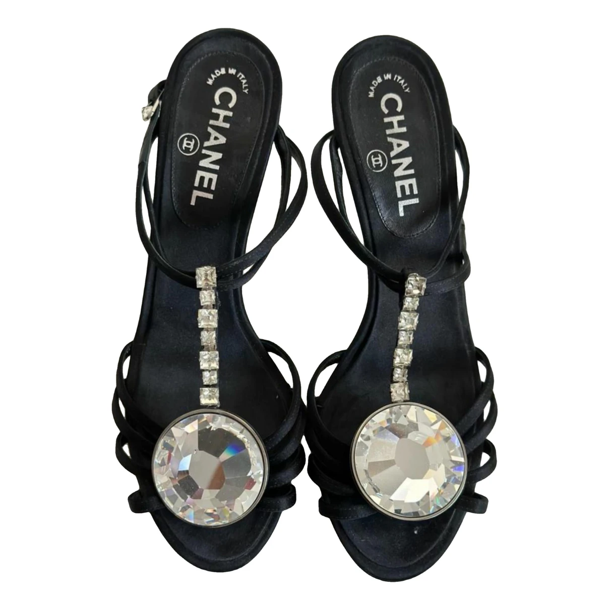 Pre-owned Chanel Cloth Sandal In Black