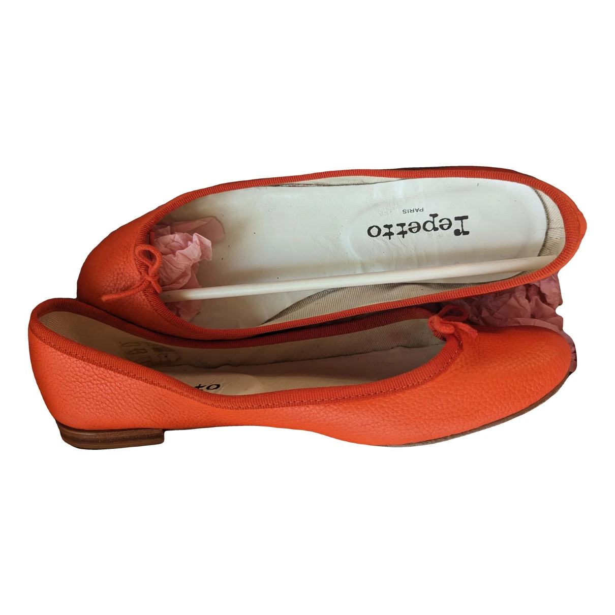 Pre-owned Repetto Leather Ballet Flats In Orange