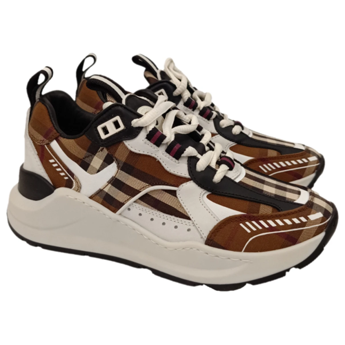 Pre-owned Burberry Leather Trainers In Brown