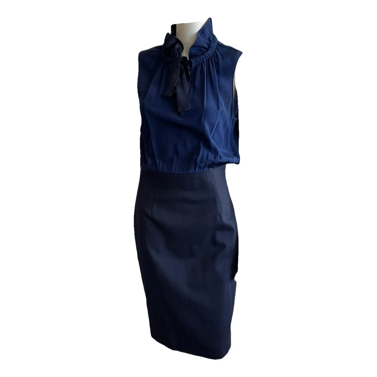 Pre-owned Moschino Cheap And Chic Silk Mid-length Dress In Blue