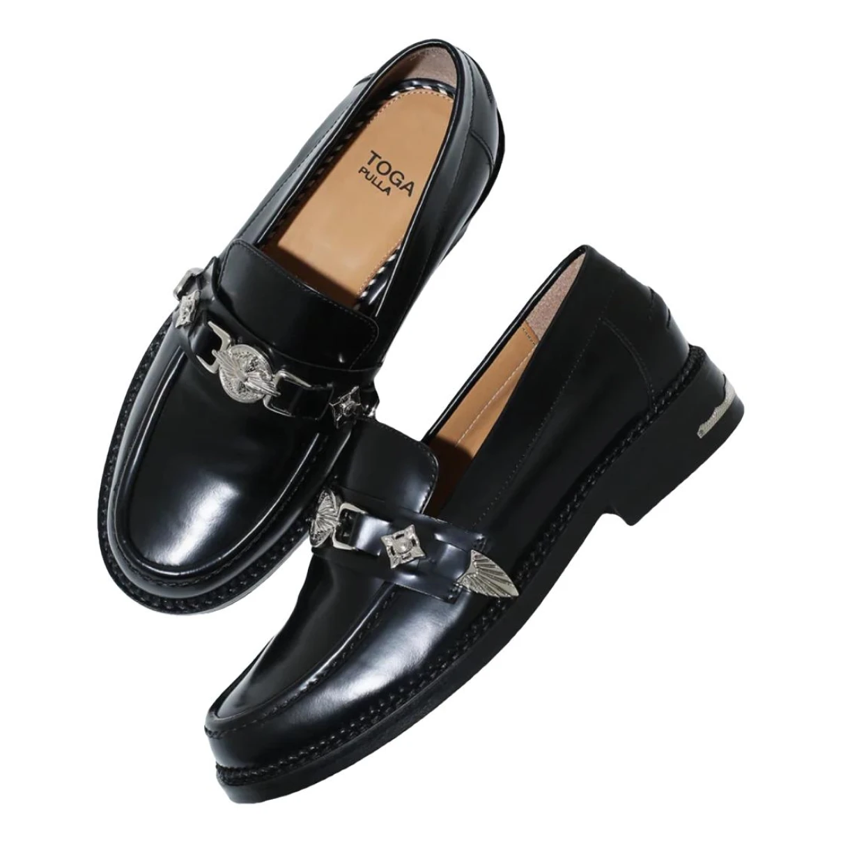 Pre-owned Toga Leather Flats In Black