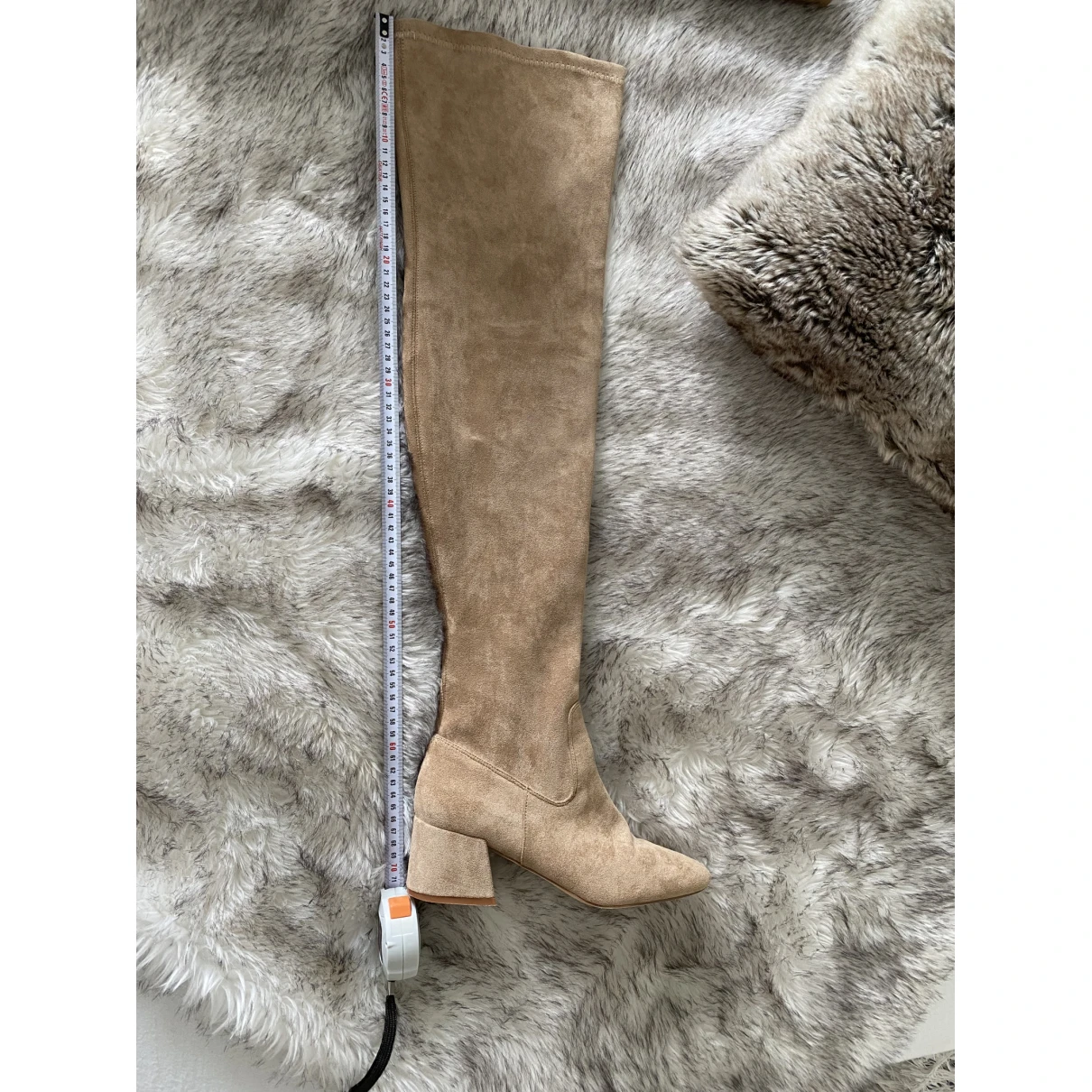 Pre-owned Vanessa Wu Boots In Beige