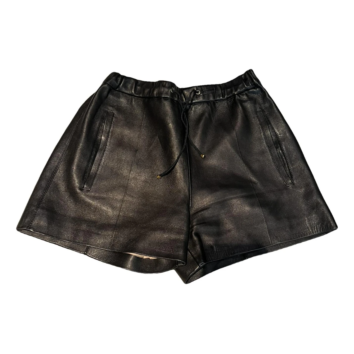 Pre-owned Chloé Leather Mini Short In Black