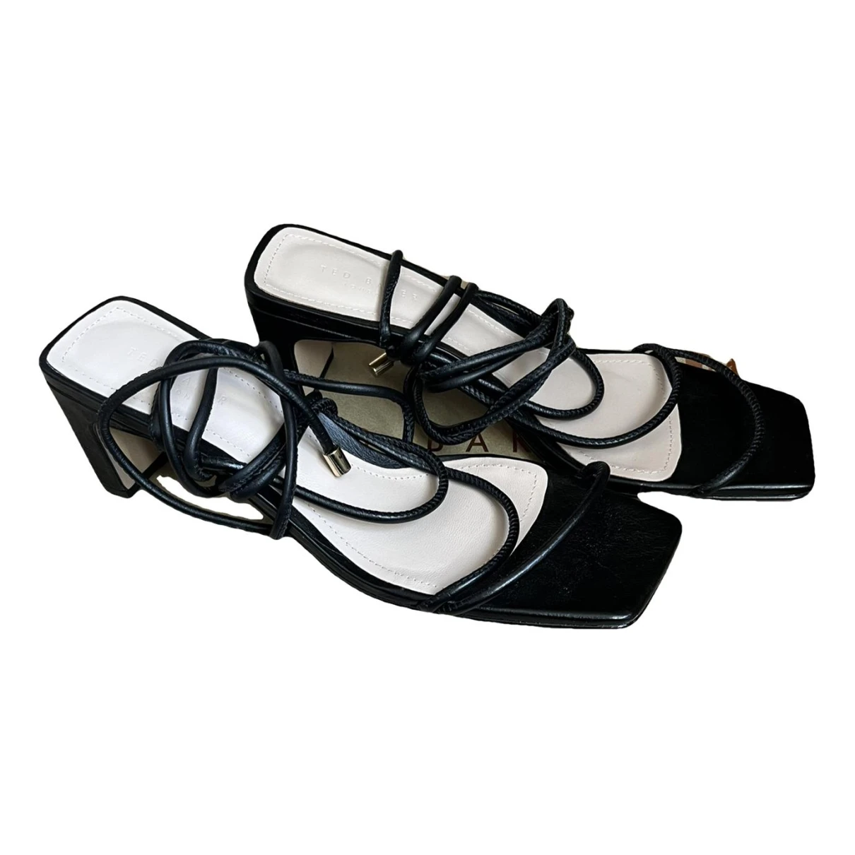 Pre-owned Ted Baker Leather Sandal In Black