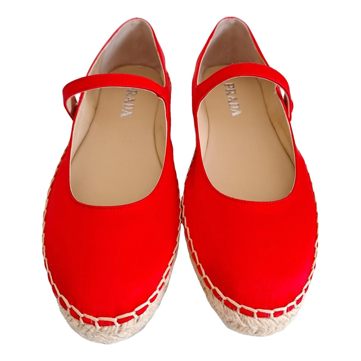Pre-owned Prada Leather Ballet Flats In Red
