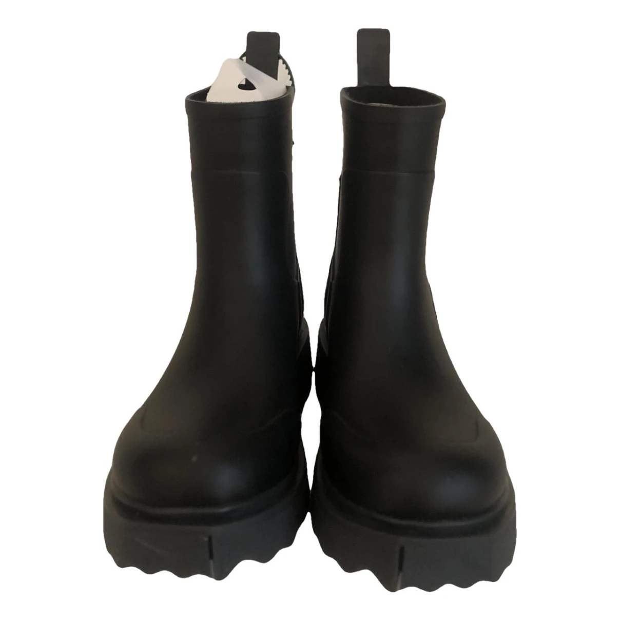Pre-owned Off-white Boots In Black