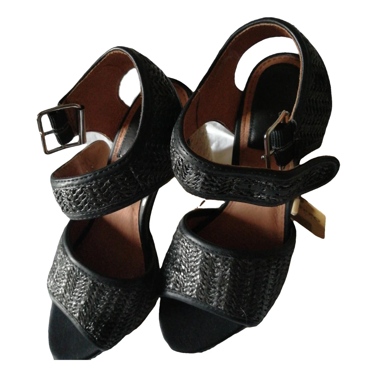 Pre-owned Gioseppo Cloth Sandals In Black
