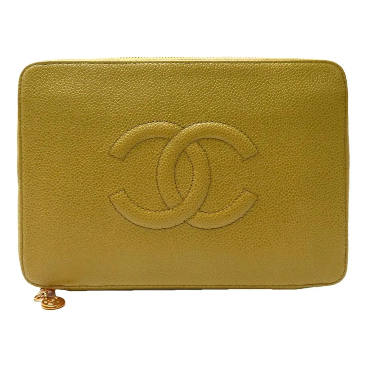 Pre-owned Chanel Leather Purse In Yellow