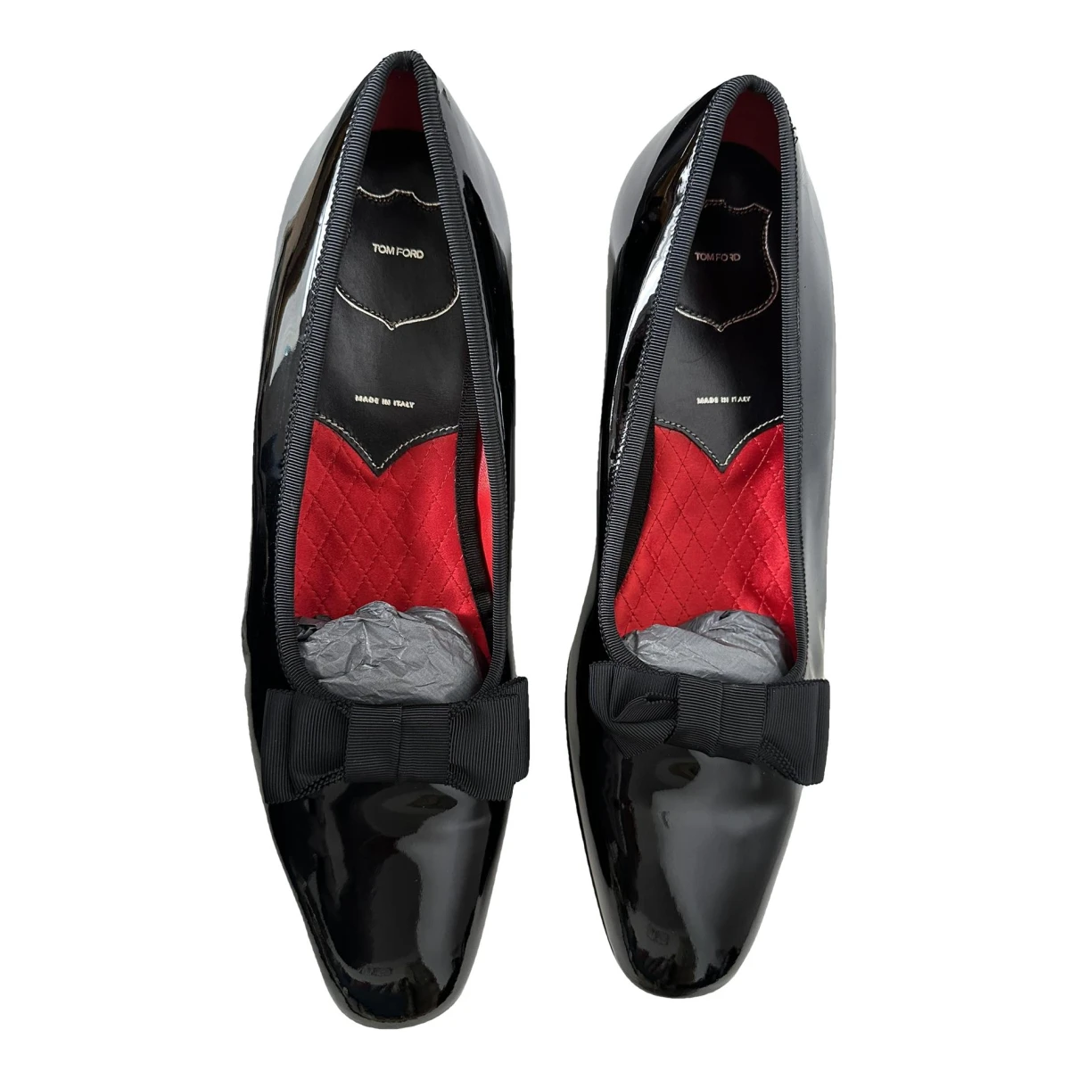 Pre-owned Tom Ford Patent Leather Flats In Black