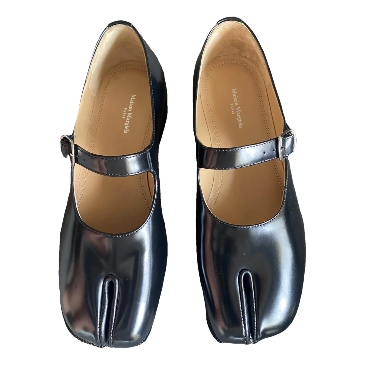Pre-owned Maison Margiela Leather Ballet Flats In Black