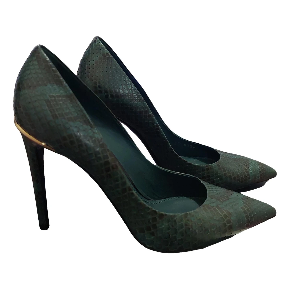 Pre-owned Louis Vuitton Leather Heels In Green