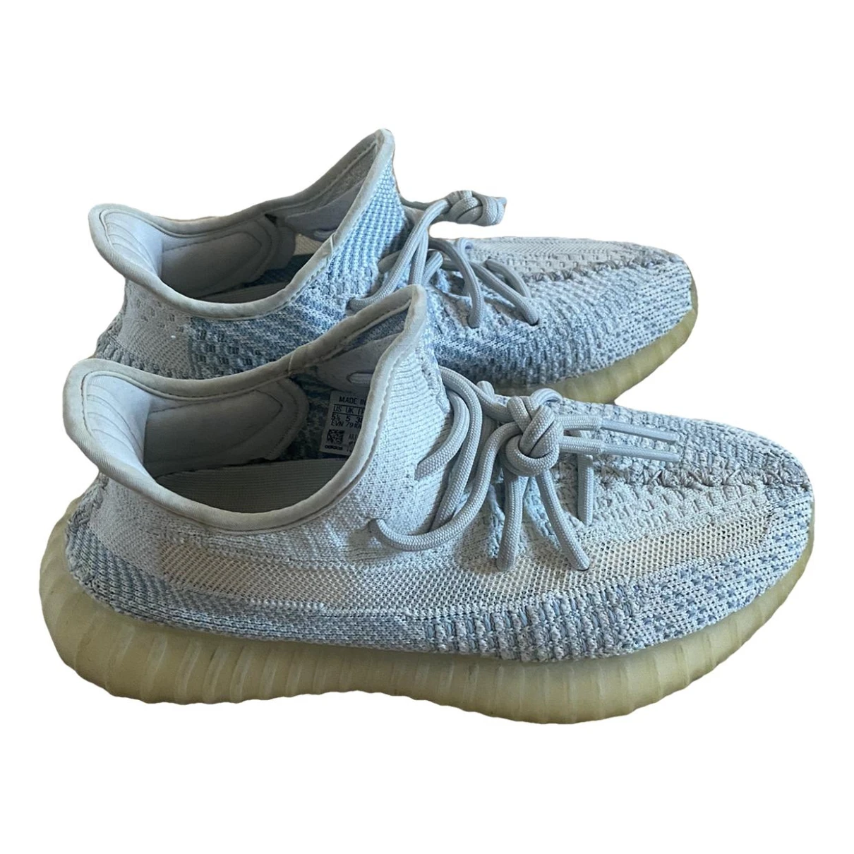 Pre-owned Yeezy X Adidas Trainers In Blue