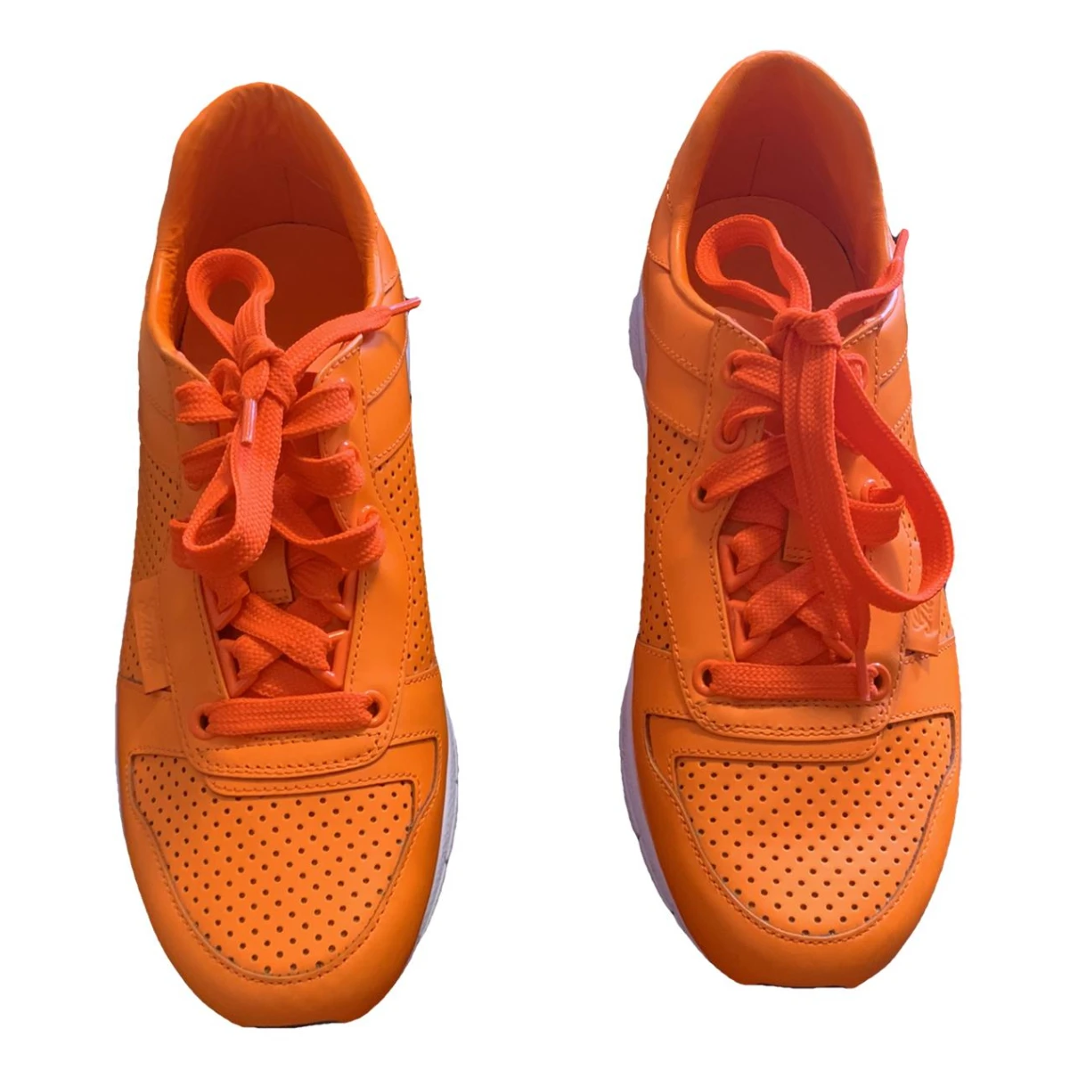 Pre-owned Gucci Leather Trainers In Orange